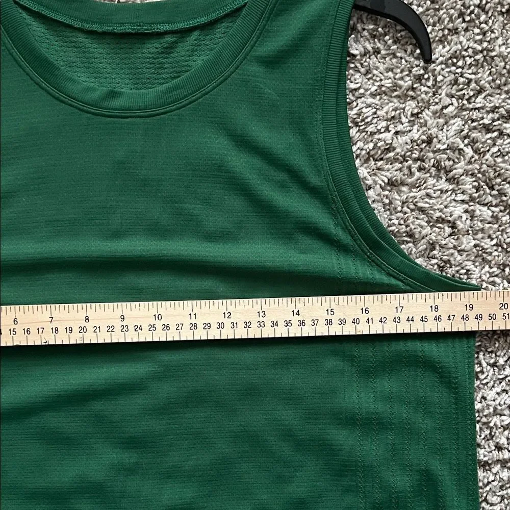 Like New! Lululemon Women's Green Sleeveless Top in Size Unknown